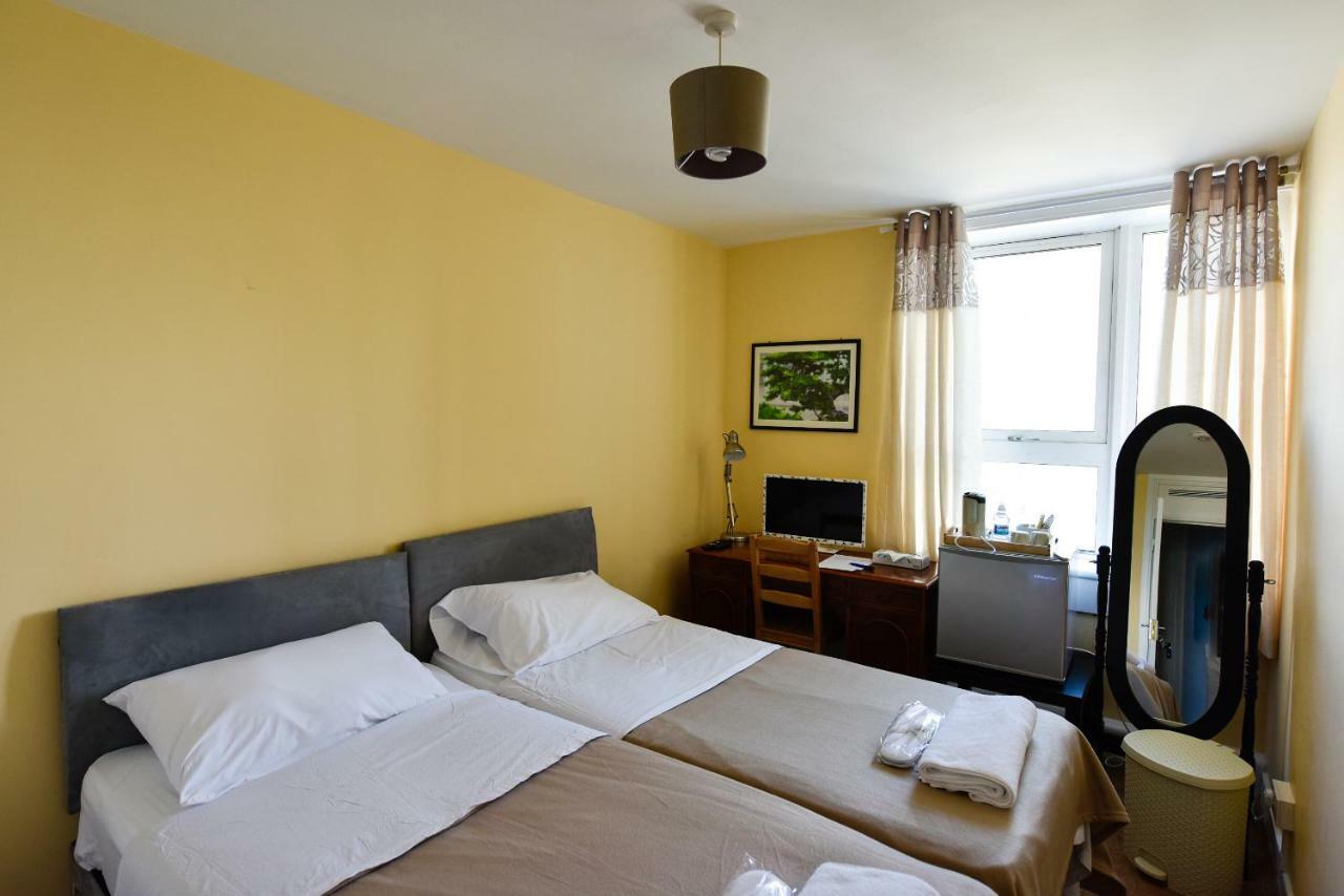 Bray Guest Rooms Лондон Экстерьер фото